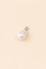 Pearl charm