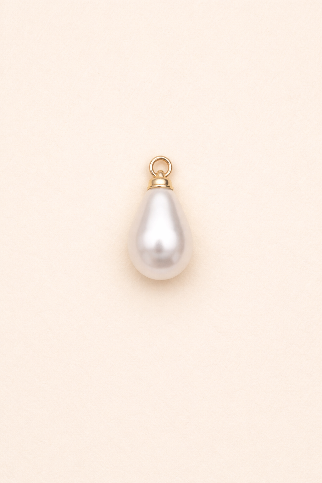 Pearl charm
