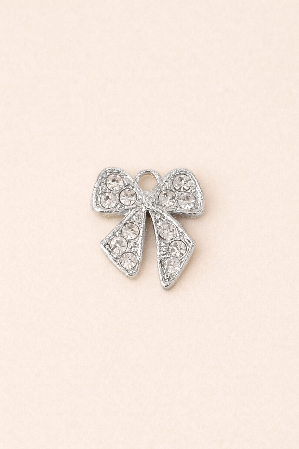 Bow charm